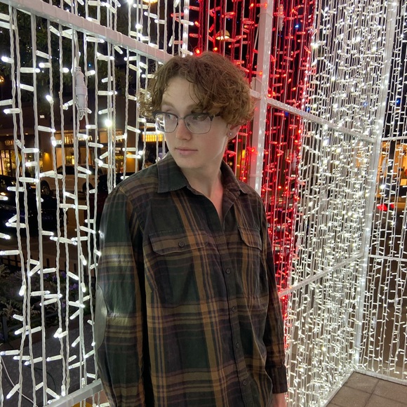 Meet your Posher, Nicholas - Picture 1 of 1